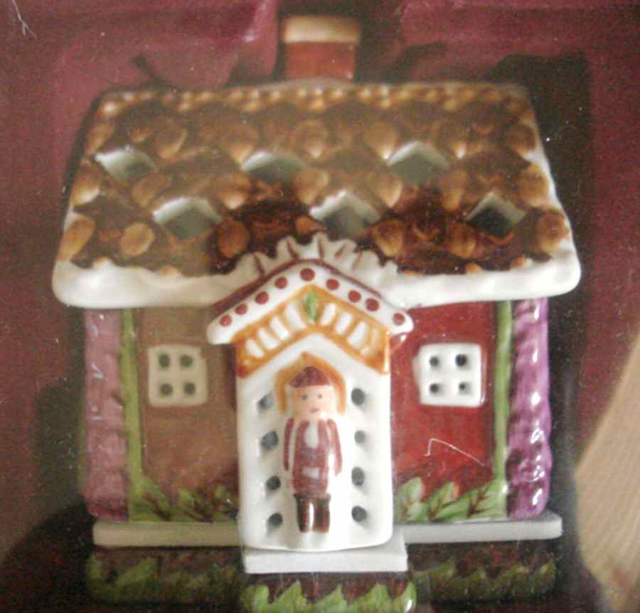 Christmas Around the World Nutcracker House - No Box by Villeroy & Boch-1