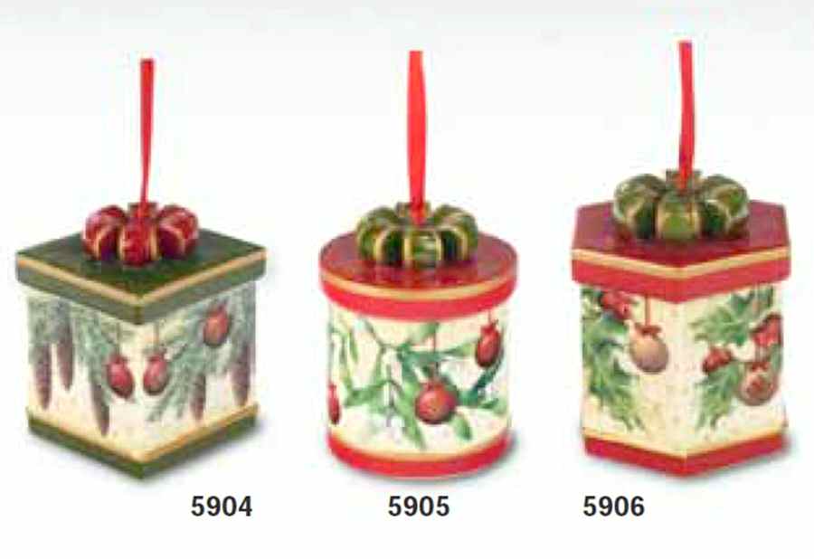 Fantasy Ornaments Square Gift Box: Pine Cone - Boxed by Villeroy & Boch-1