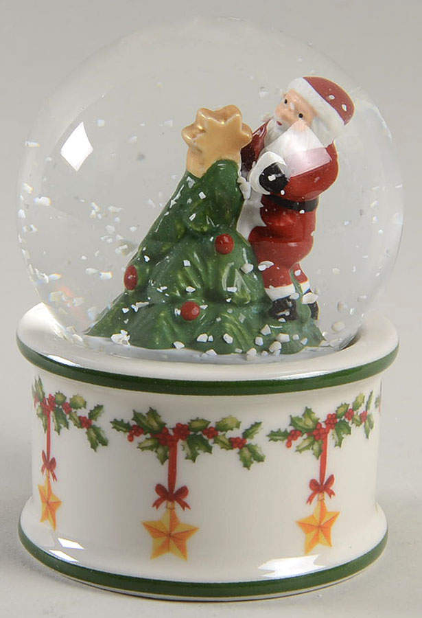 Christmas Toys Sm Snow Globe - Tree & Santa - No Box by Villeroy & Boch-1