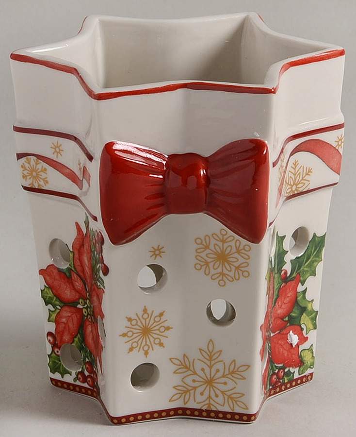 Christmas Light Star Poinsettia - Boxed by Villeroy & Boch-1