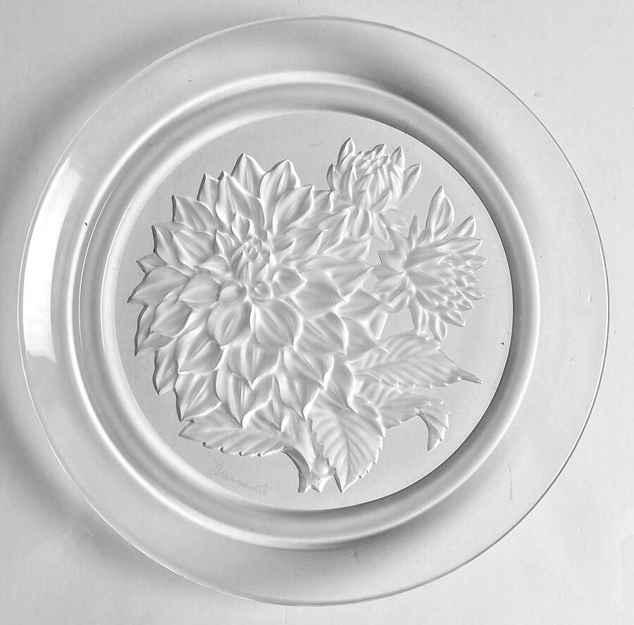 Vinardi Crystal Flower Plates Dahlia - No Box by Vinardi-1