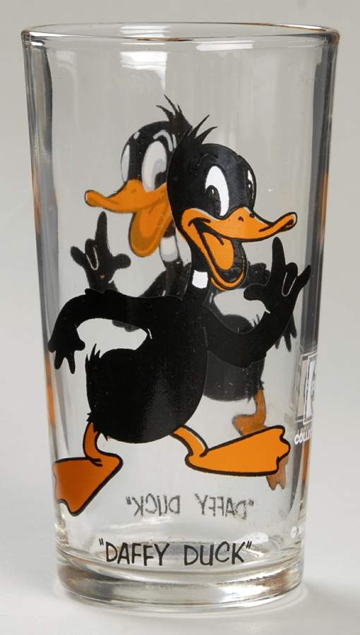 Looney Tunes 1973 Daffy Duck-12 Oz - No Box 2h by Warner Brothers-1