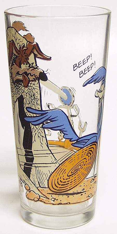 Looney Tunes 1976 Road Runner & Wile E Coyote - No Box by Warner Brothers-1