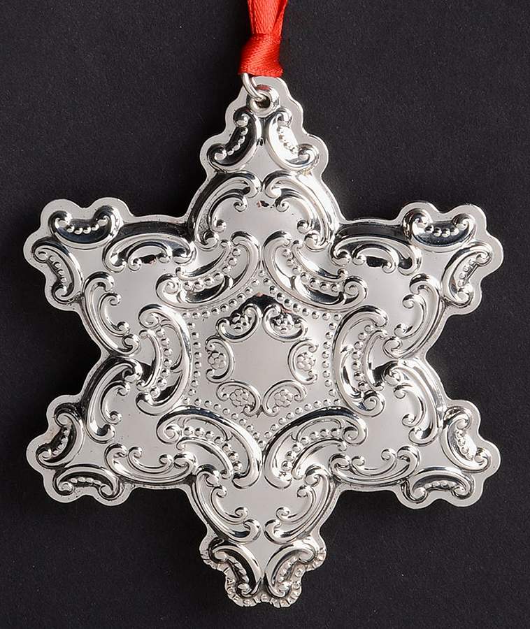 Grande Baroque Snowflake 2015-Snowflake - 3 1/2 Ht - Boxed by Wallace Silver-1