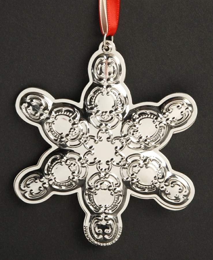 Grande Baroque Snowflake 2013-Snowflake - With Box by Wallace Silver-1