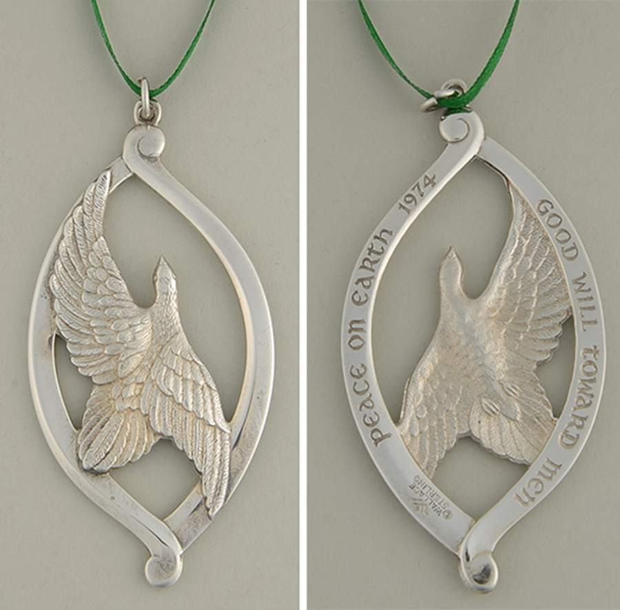 Peace Dove 1974 Peace Dove-Sterling - Boxed by Wallace Silver-1