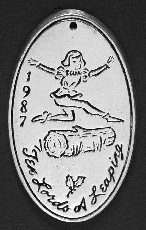 Twelve Days of Christmas 10 Lords A Leaping - No Box by Wilton Armetale-1