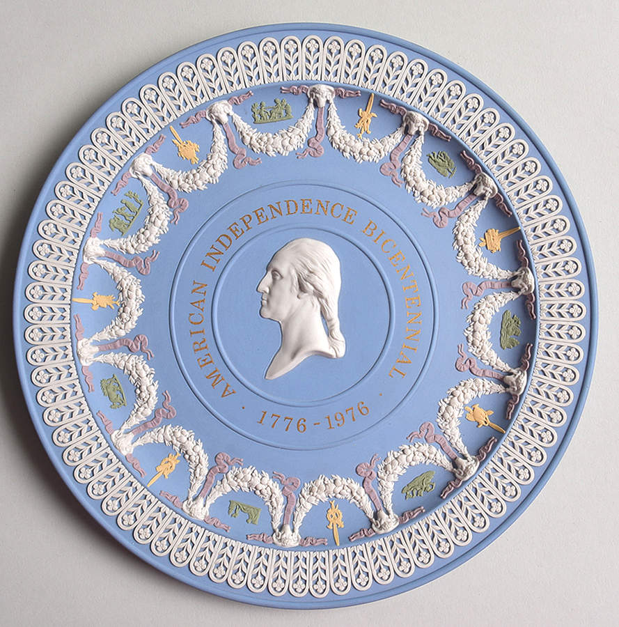 Bicentennial Plate American Independence Bicentennial 1776- - No Box by Wedgwood-1