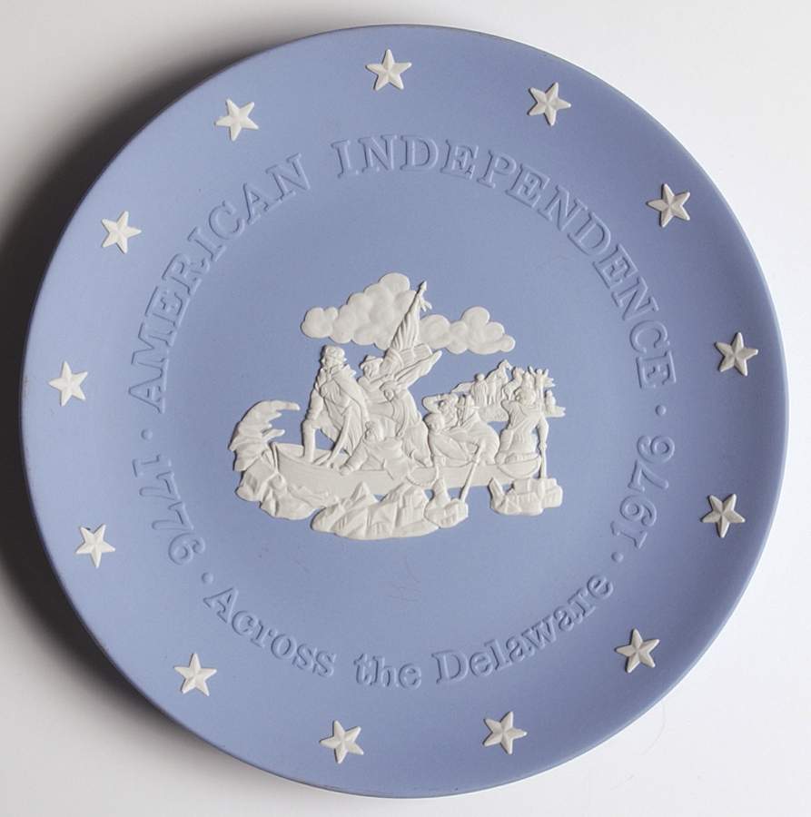 Bicentennial Plate Across The Delaware - No Box by Wedgwood-1