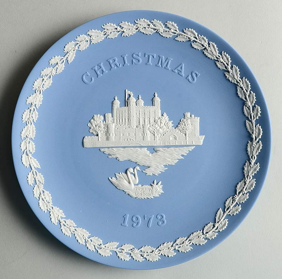 Jasperware Christmas Plate Tower Of London - Boxed by Wedgwood-1