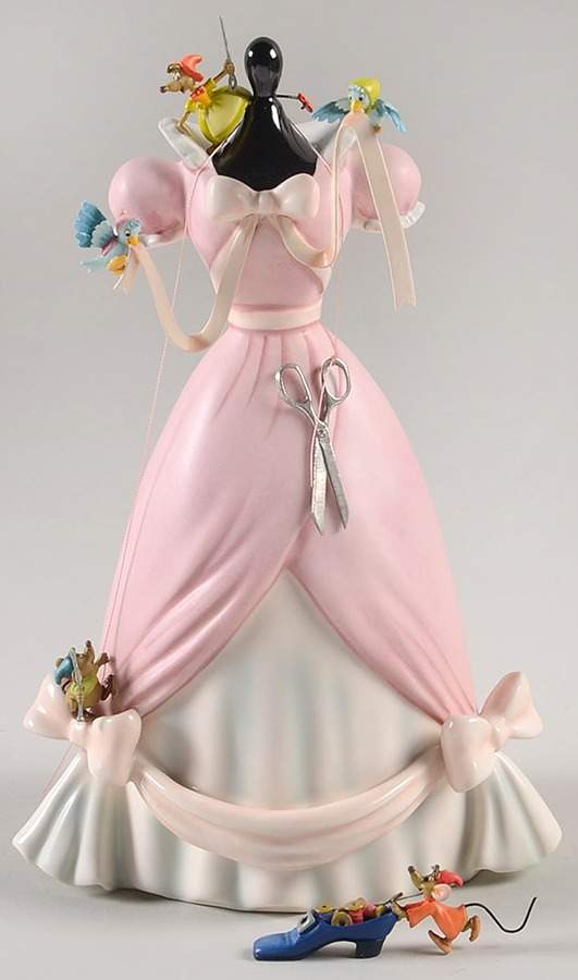 Cinderella A Lovely Dress For Cinderelly - With Box by Walt Disney Classics-1