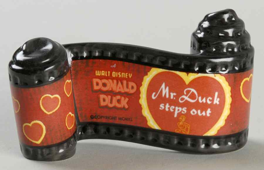 Mr Duck Steps Out Opening Title - Boxed by Walt Disney Classics-1