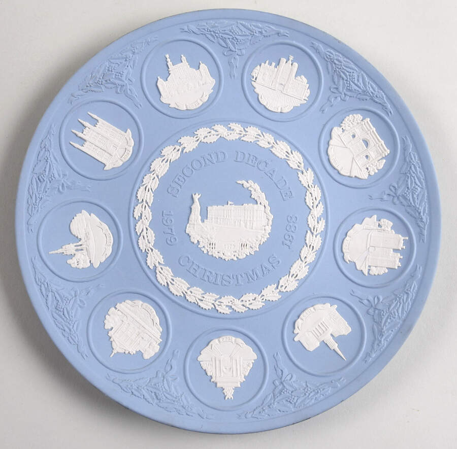 Christmas-Anniversary   20th Anniversary-Blue - No Box by Wedgwood-1