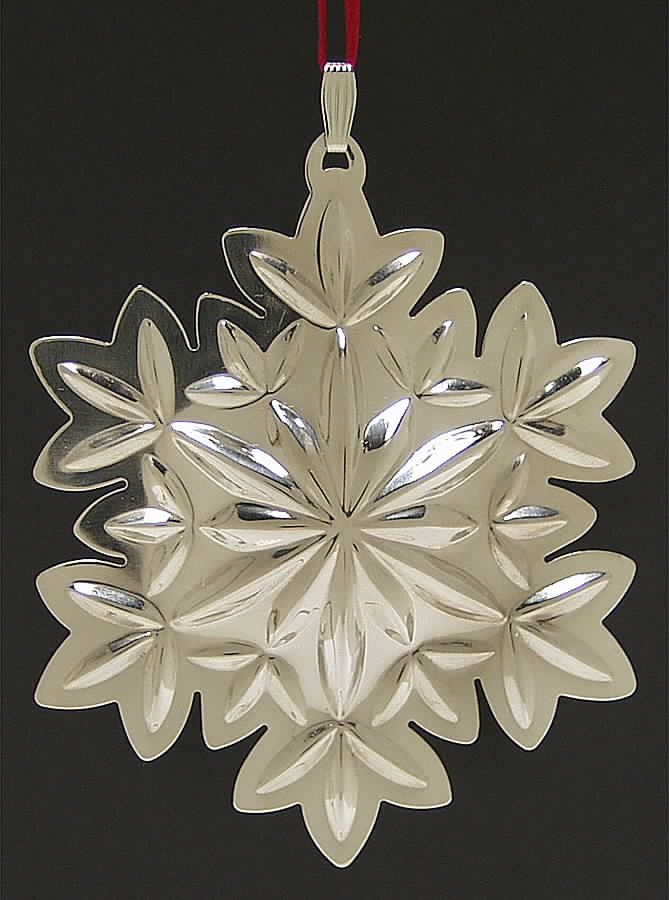 Lismore Snowflake 2002-Snowflake - Boxed by Waterford-1