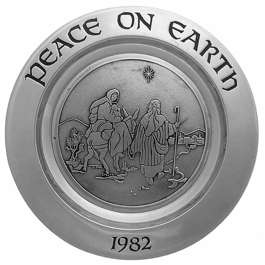 Wilton Armetale Plates Peace On Earth - Boxed by Wilton Armetale-1