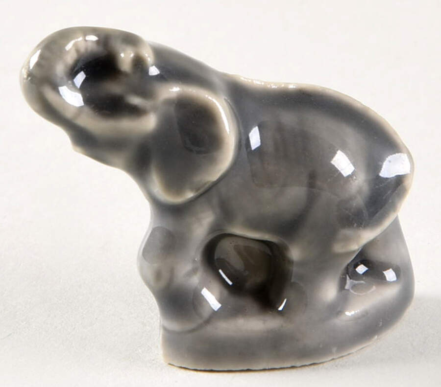 Wade Whimsies Elephant - No Box by Wade (England)-1