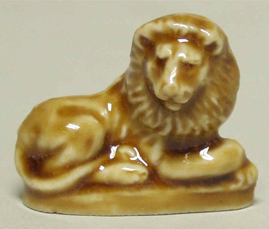 Wade Whimsies Lion-Lying Down - No Box by Wade (England)-1