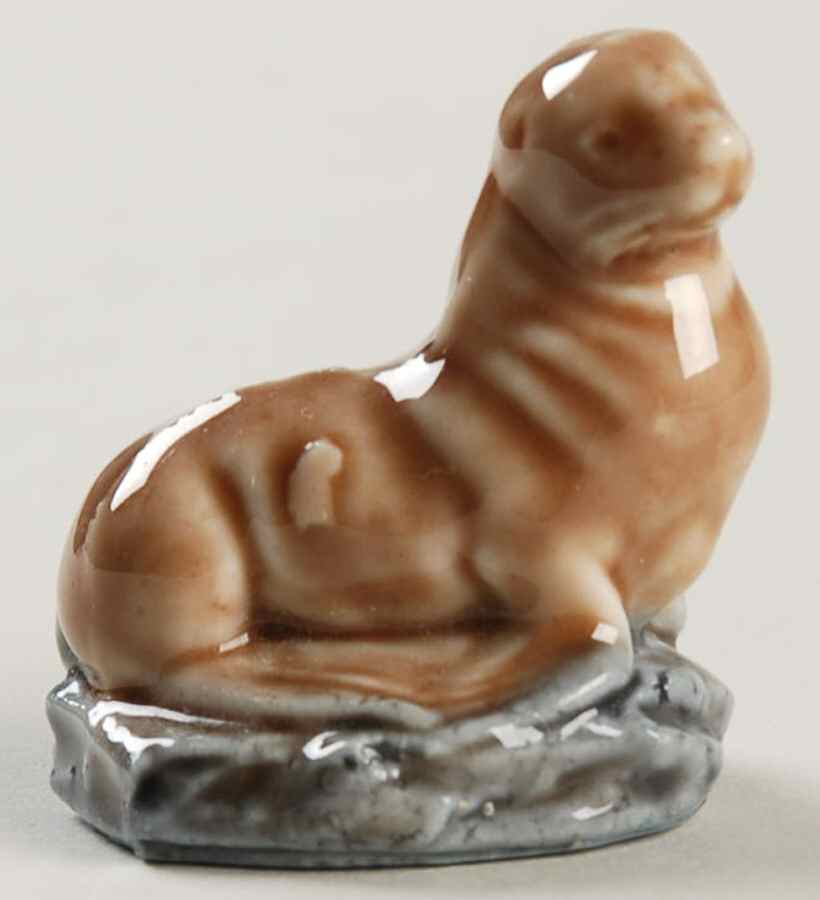 Wade Whimsies Seal On Rock - No Box by Wade (England)-1