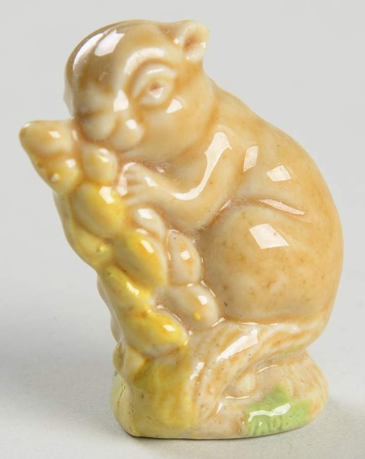 Wade Whimsies Fieldmouse - No Box by Wade (England)-1