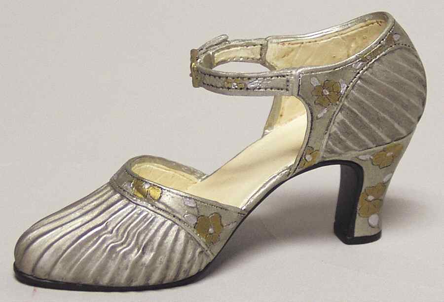 Classic Sunray - Boxed by Willitts Galleries-1