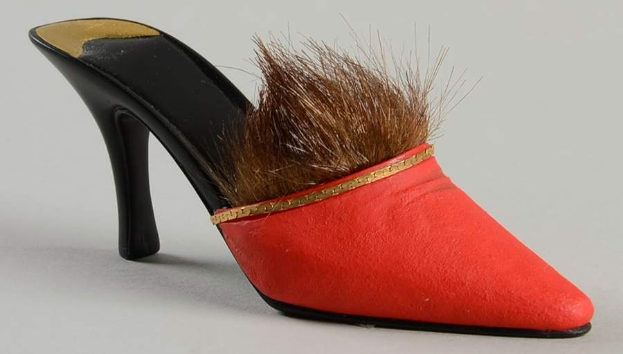 Just the Right Shoe Seduction - Boxed by Willitts Galleries-1