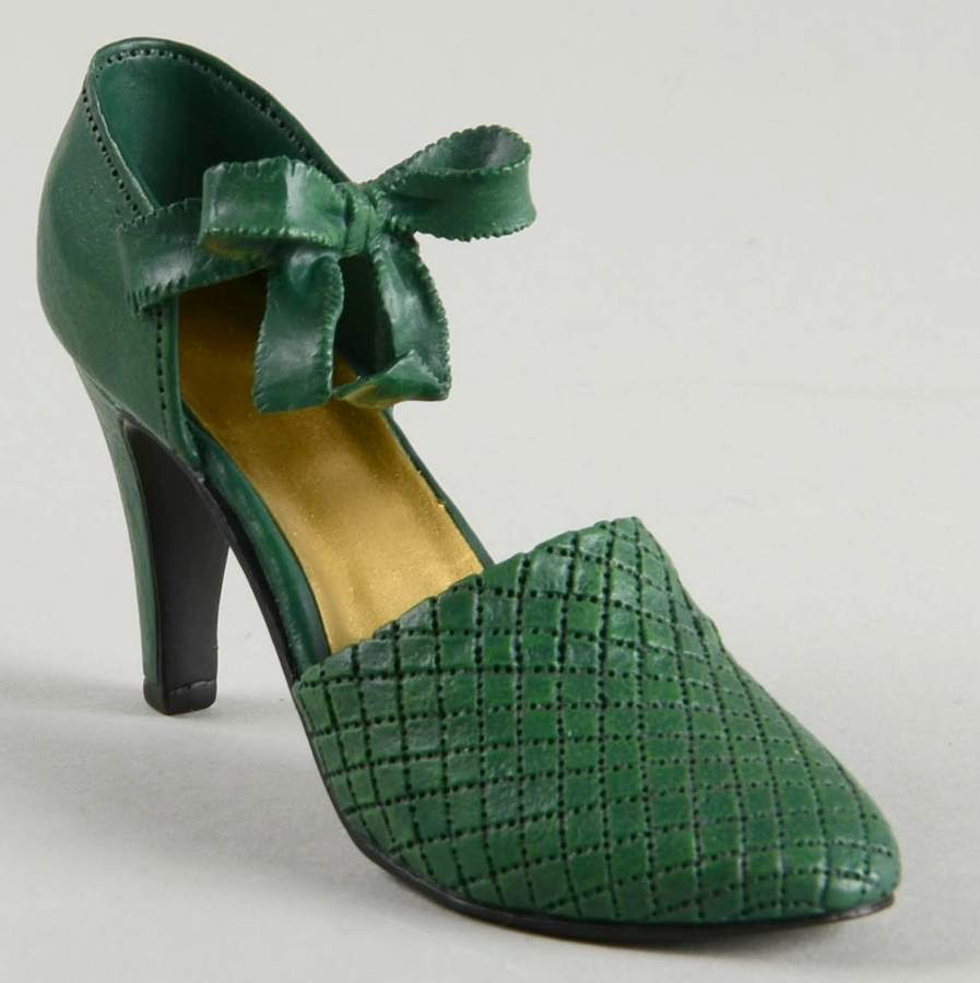 Just the Right Shoe Sumptuous Quilt - Boxed by Willitts Galleries-1