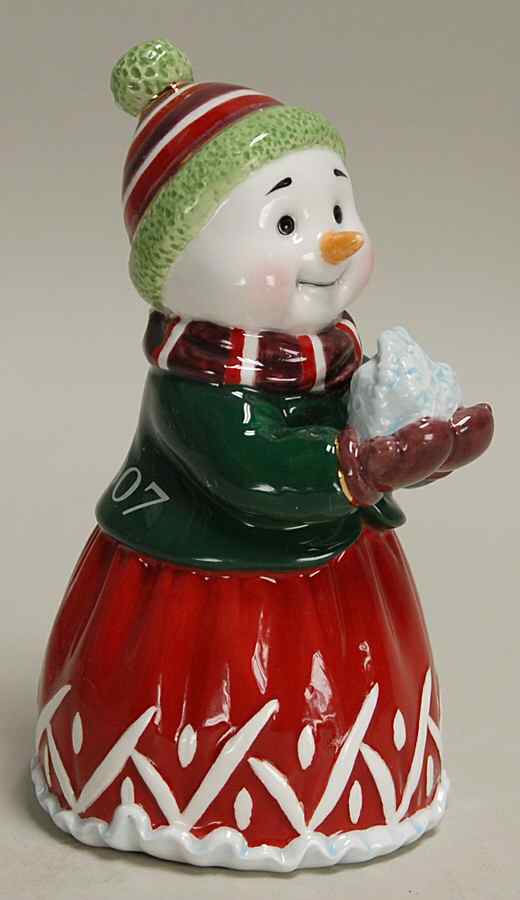 Holiday Heirloom Bells Snowlass - With Box Bx2007 by Waterford China-1