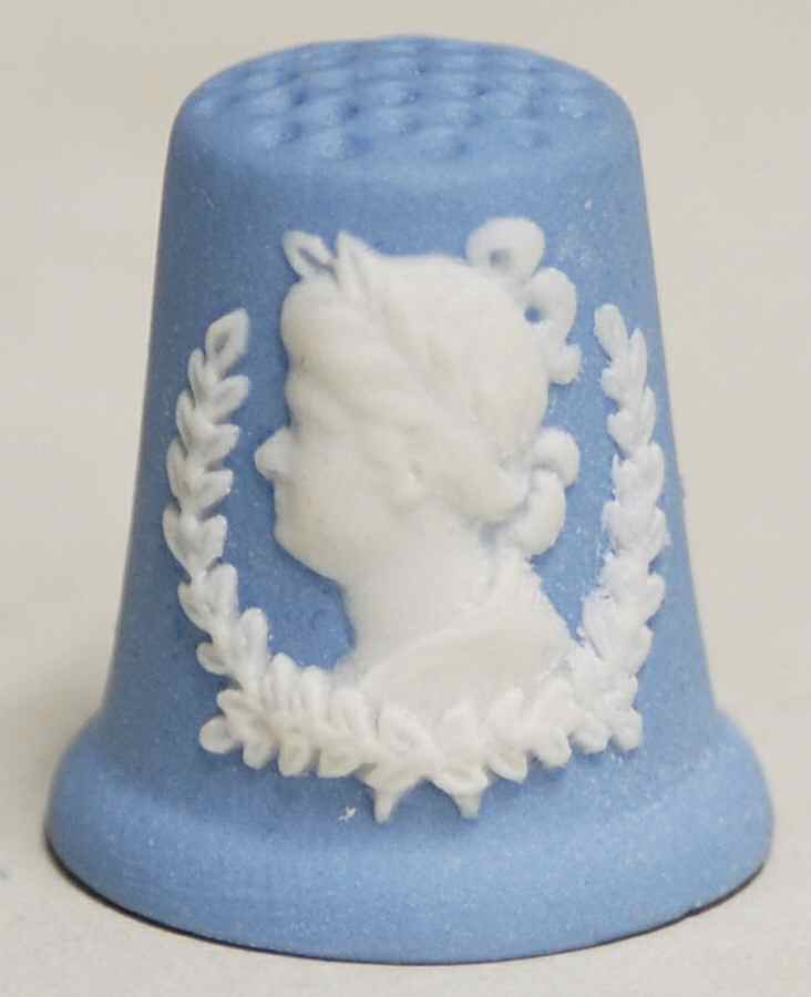 Kings & Queens of England Thimble Collection Anne - No Box by Wedgwood-1