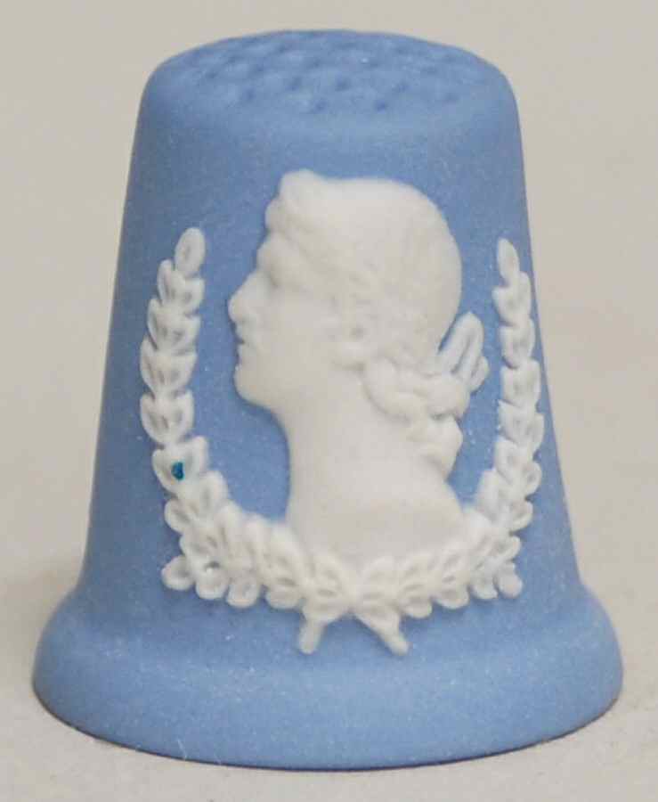 Kings & Queens of England Thimble Collection Richard I - No Box by Wedgwood-1
