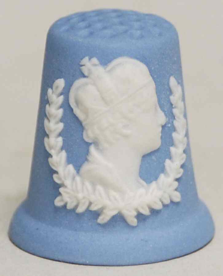 Kings & Queens of England Thimble Collection Mary Ii - No Box by Wedgwood-1