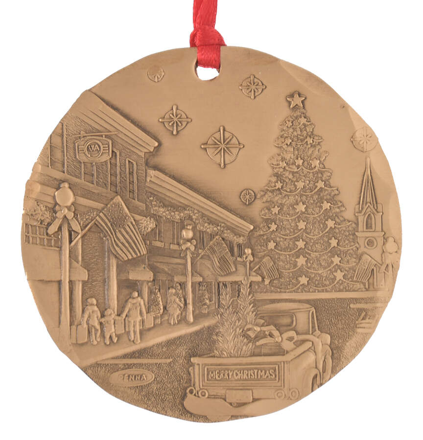Annual Bronze Ornaments An American Christmas - With Box by Wendell August-1