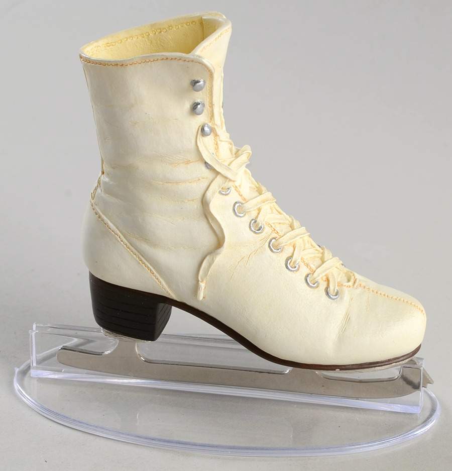 Step Into Action Figure Eight - Boxed by Willitts Galleries-1
