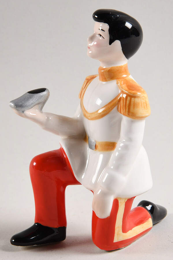 Walt Disney Productions Figurines Prince Charming - No Box by Walt Disney Productions-1
