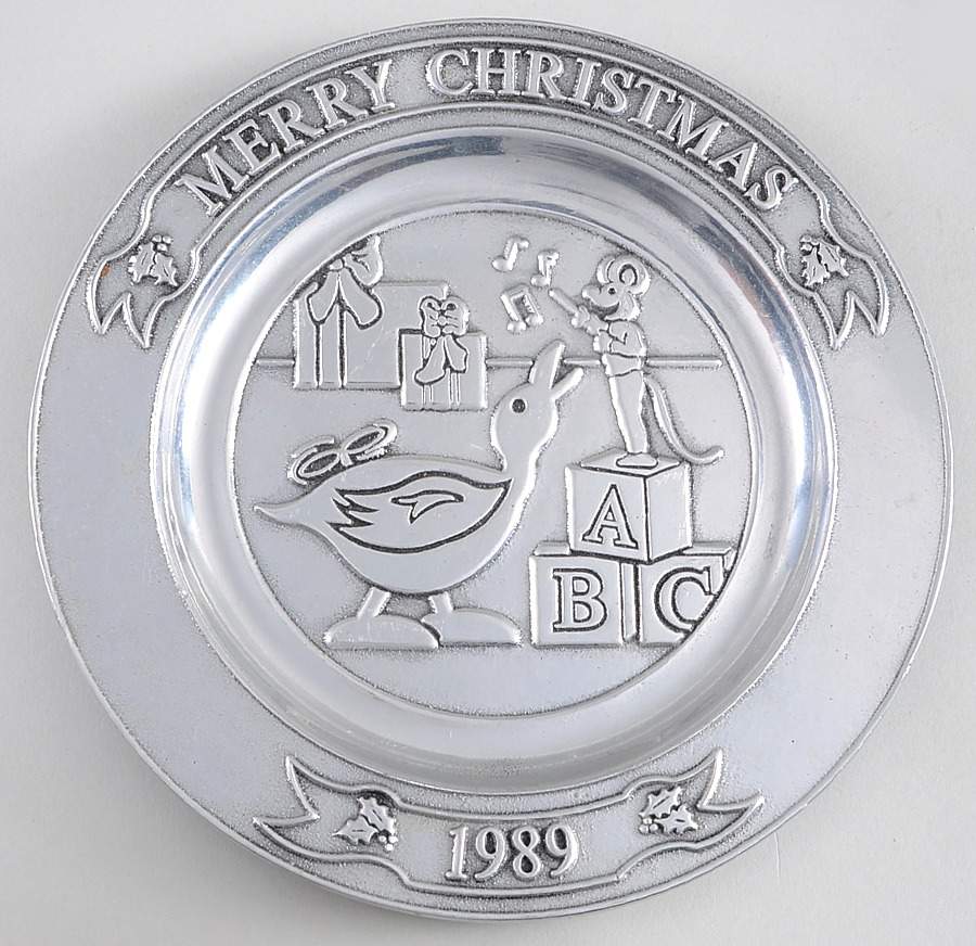 Merry Christmas 1989 Merry Christmas - No Box Nb1989 by Wilton Armetale-1