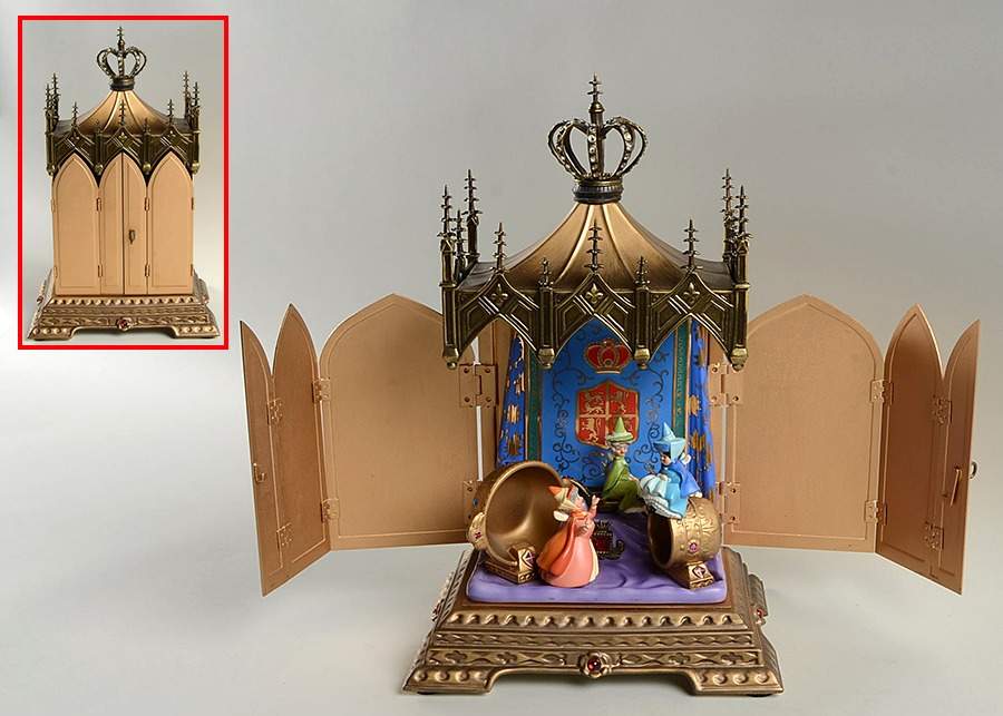 Gold Circle Exclusives Clandestine Conclave-Sleeping Beauty - Boxed by Walt Disney Classics-1