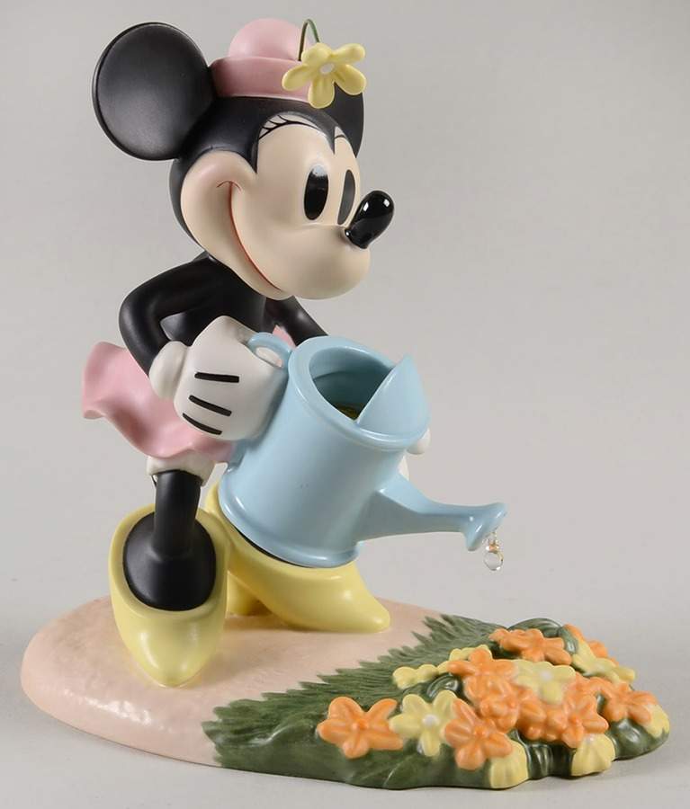 Mickey Cuts Up Minnie's Garden - Boxed by Walt Disney Classics-1