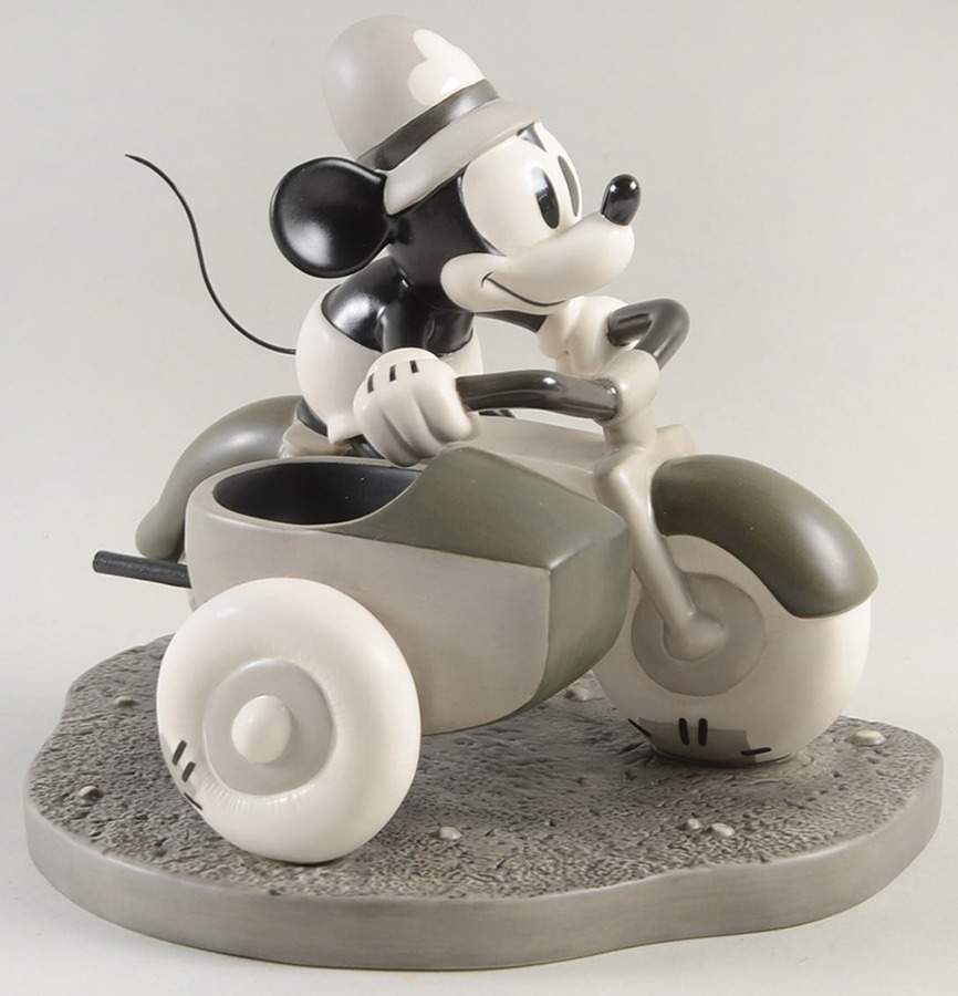 Dognapper On Patrol-Mickey Mouse - No Box by Walt Disney Classics-1