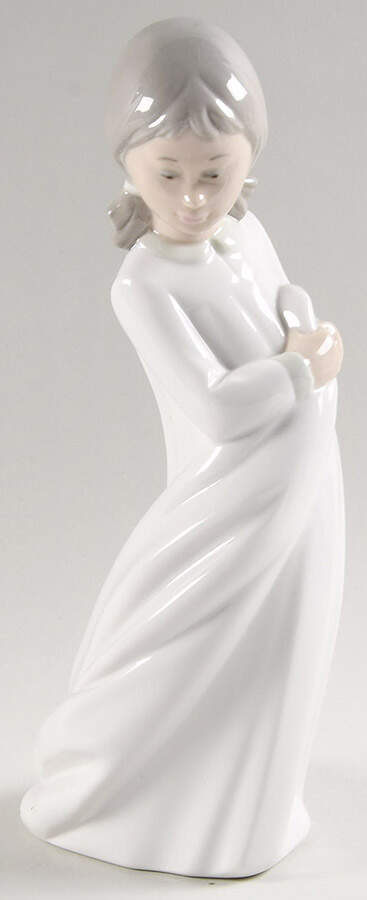 Zaphir Figurine Shy - No Box by Zaphir-1