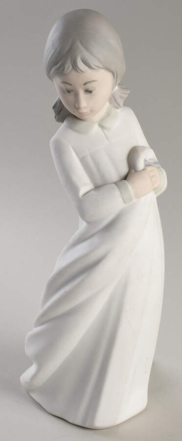 Zaphir Figurine Shy - No Box by Zaphir-1