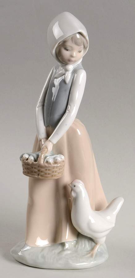 Zaphir Figurine Chicken Feed - Boxed by Zaphir-1