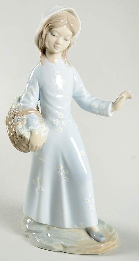 Zaphir Figurine From The Vineyard - No Box by Zaphir-1