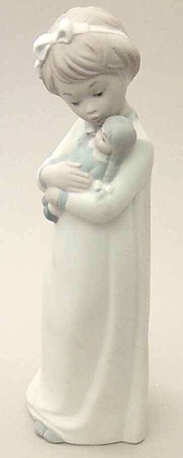 Zaphir Figurine I Love My Doll - No Box by Zaphir-1