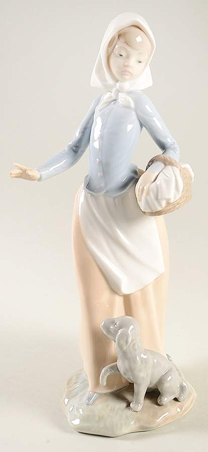 Zaphir Figurine Picnic - Boxed by Zaphir-1
