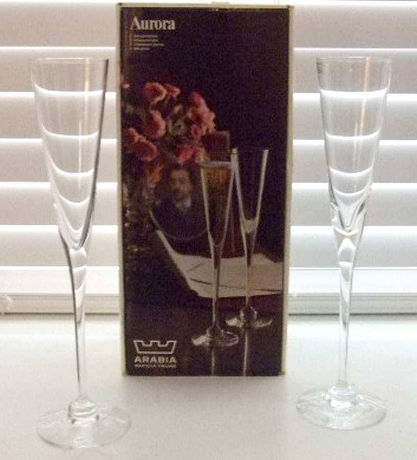 Aurora Fluted Champagne by Arabia Crystal-1