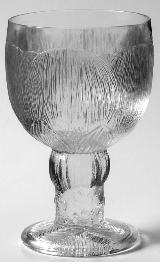 Pioni Wine Glass by Arabia Crystal-1