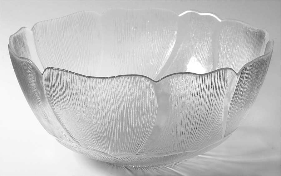 Fleur Punch Bowl by Arcoroc-1