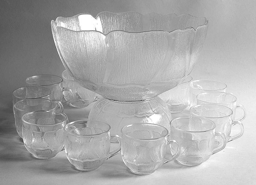 Fleur (14 Piece) Punch Set (12" Bowl,7" Bowl,12 Cups) by Arcoroc-1