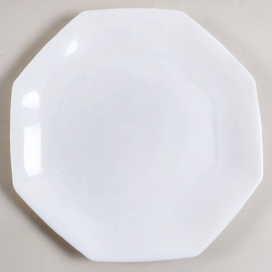 Octime White Dinner Plate by Arcoroc-1