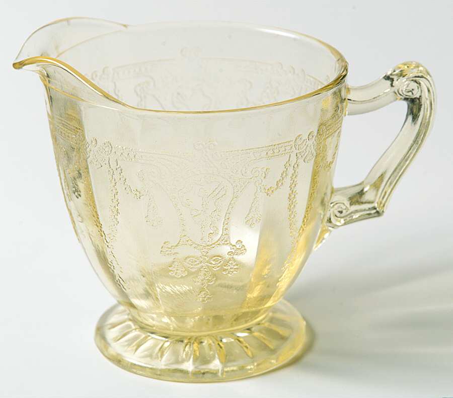 Cameo Yellow Creamer by Anchor Hocking-1