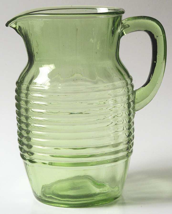 Circle Green 54 Oz Pitcher by Anchor Hocking-1